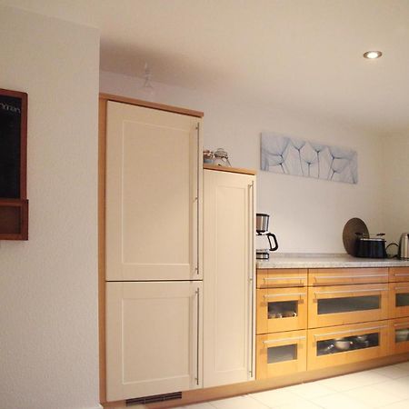 Wunderschoene Dachgeschoss - Maisonette Rostock Esterno foto