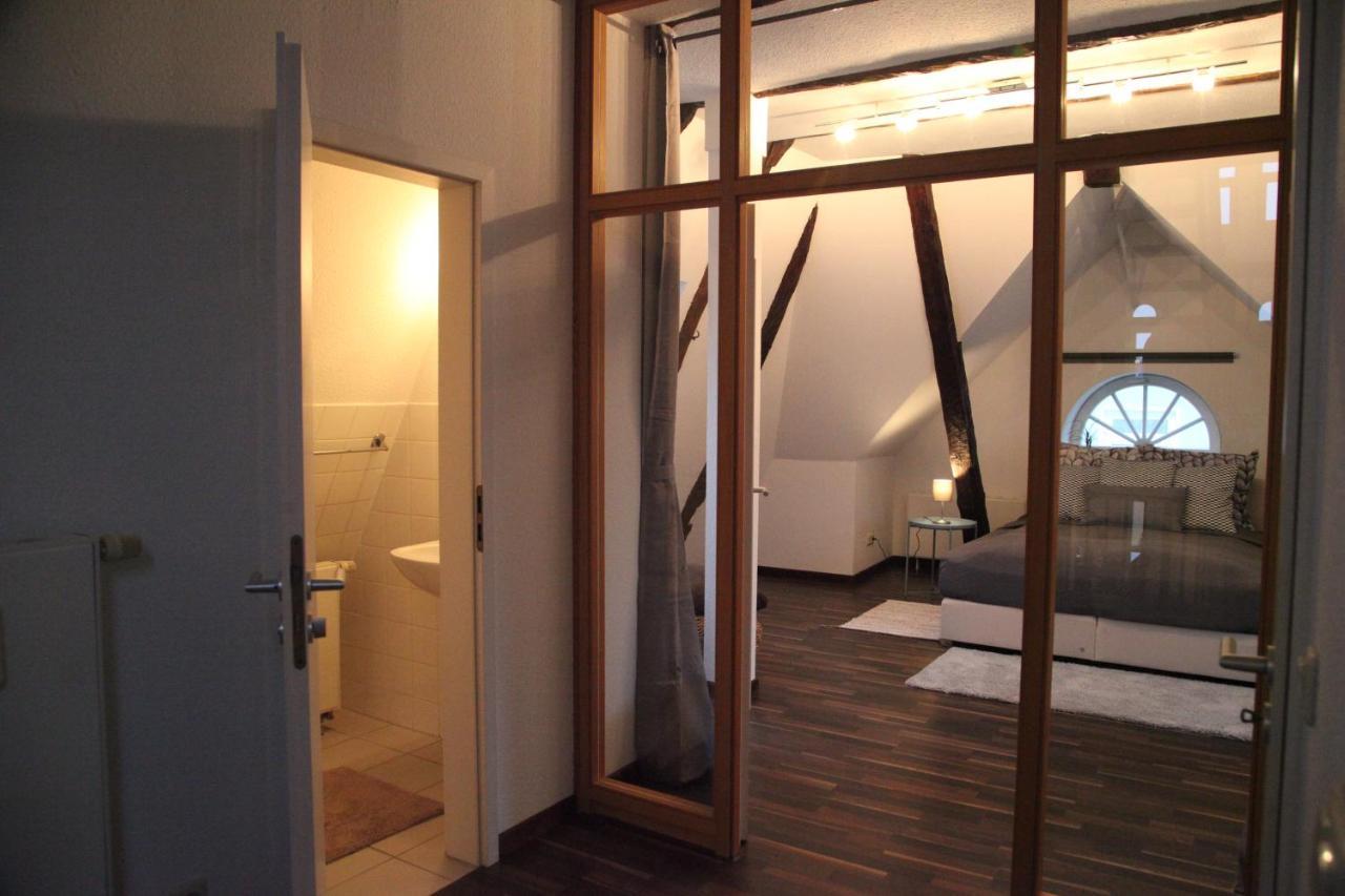 Wunderschoene Dachgeschoss - Maisonette Rostock Esterno foto