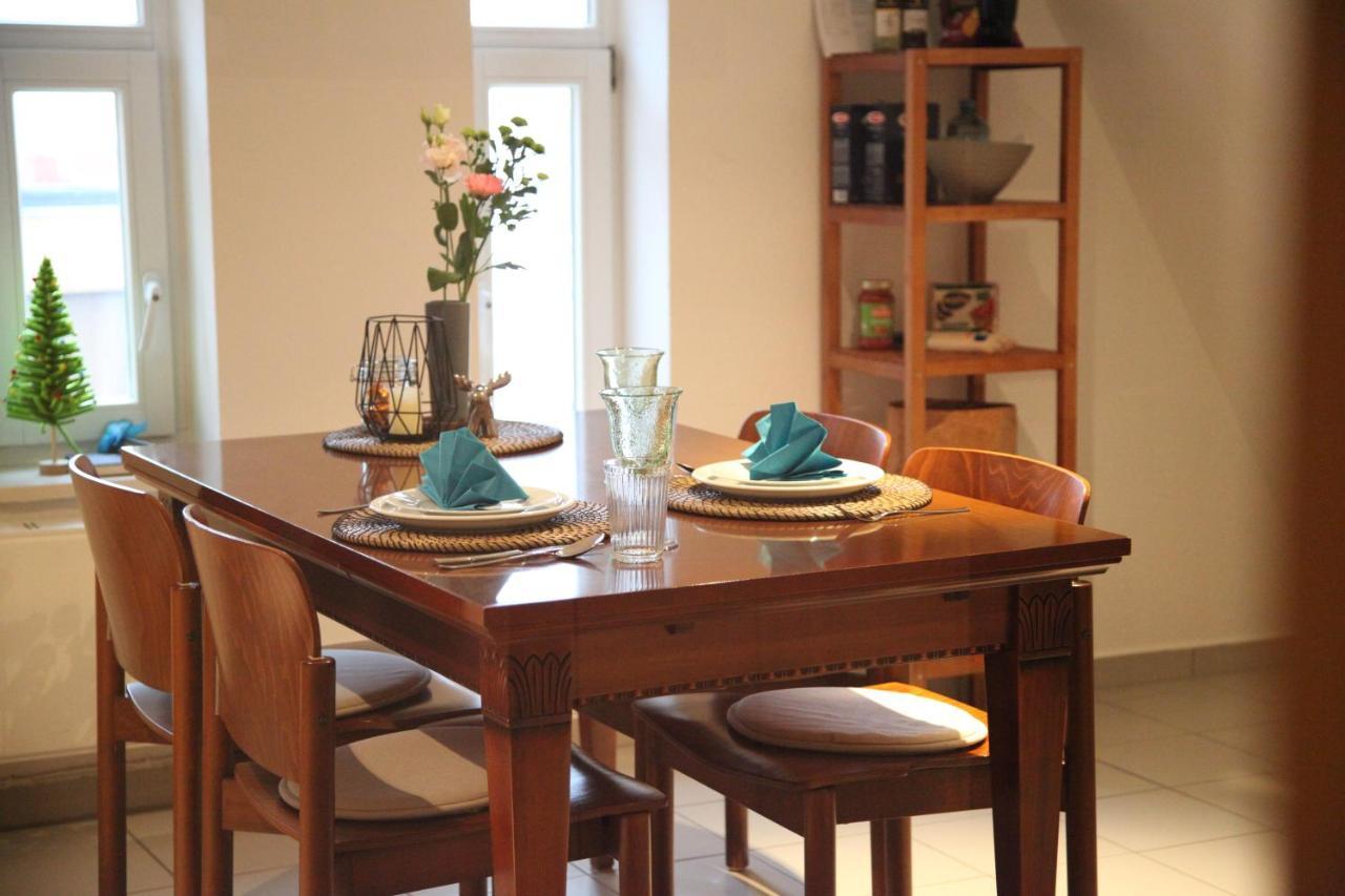 Wunderschoene Dachgeschoss - Maisonette Rostock Esterno foto