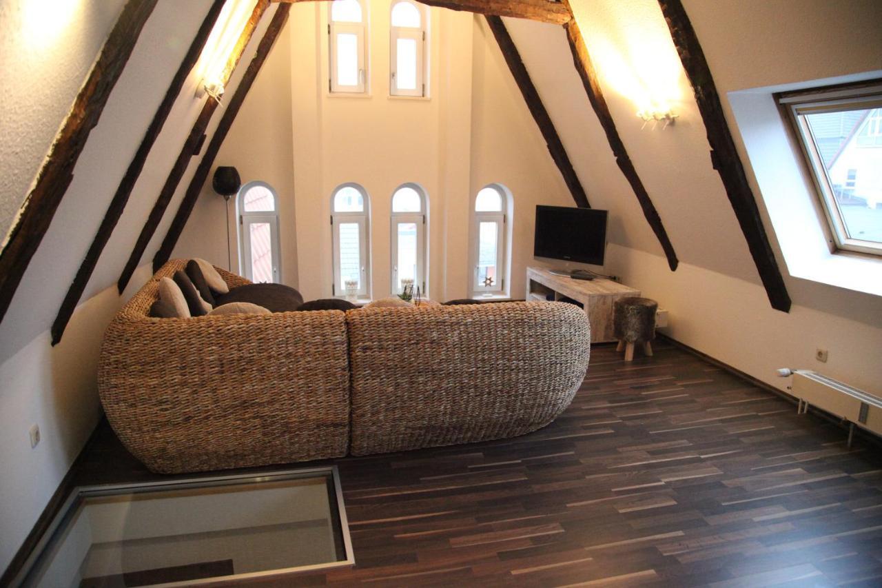 Wunderschoene Dachgeschoss - Maisonette Rostock Esterno foto